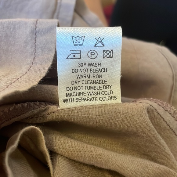 Plains & Prints Ladies Multi-Pleated Top - Picture 6 of 6